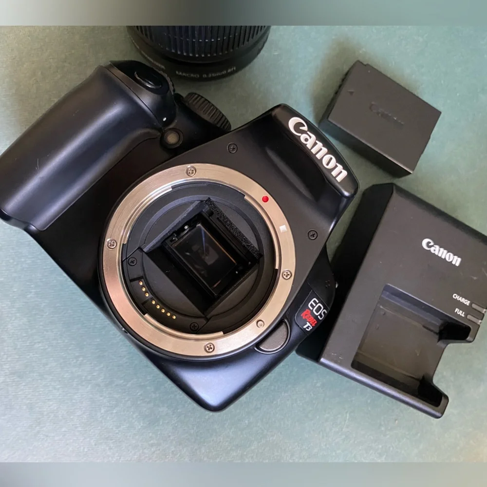 Canon EOS Rebel T3